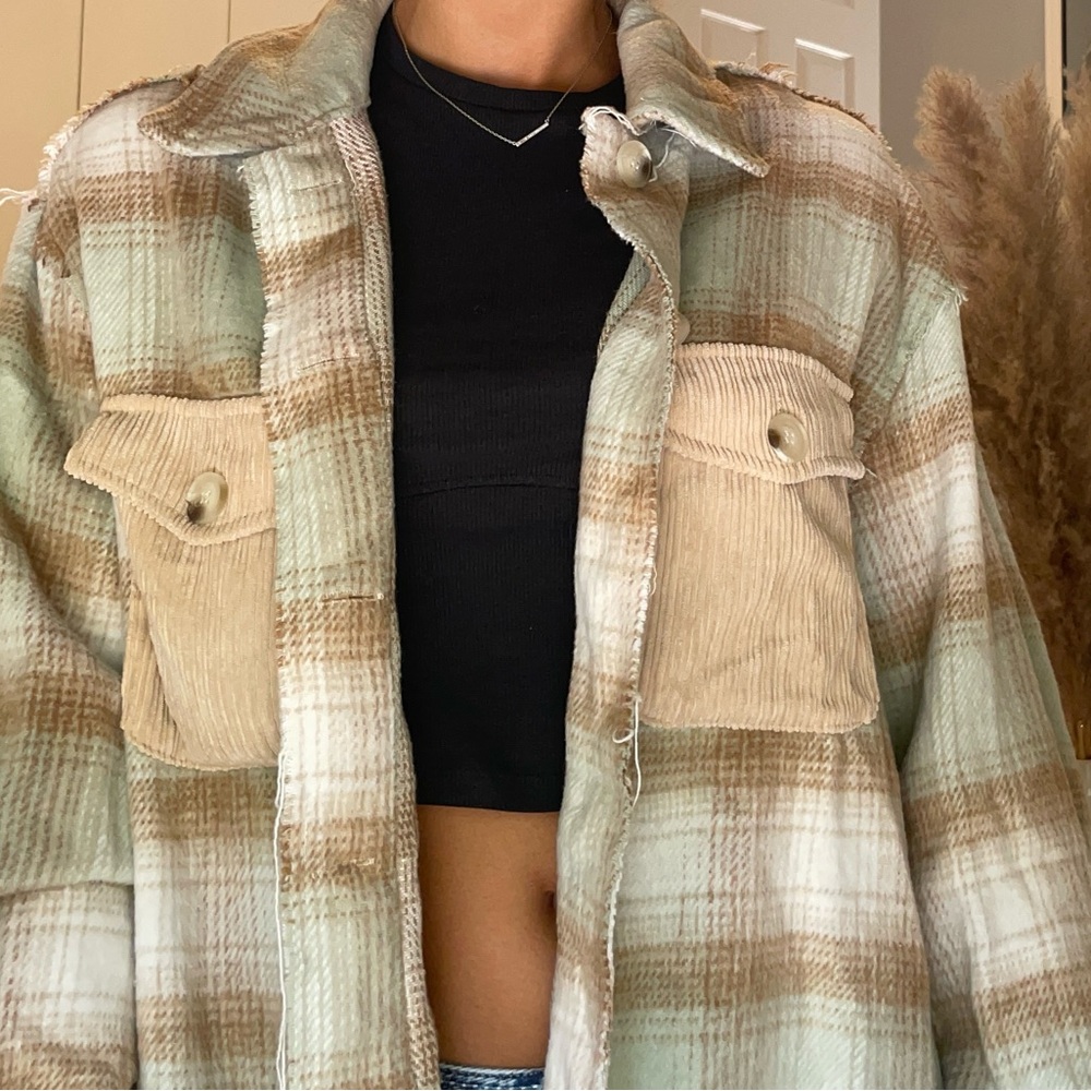 Cozy shacket🐑
